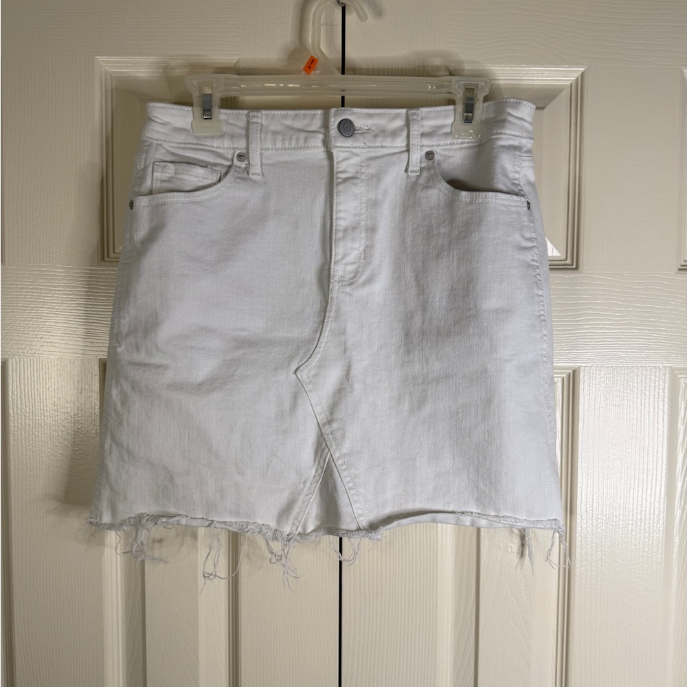 Old Navy White Mini Skirt